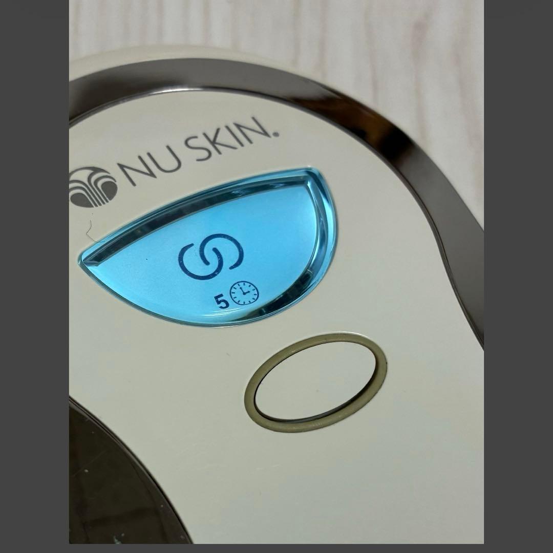 NU SKIN Galvanic Body Spa ニュースキン ガルバ - メルカリ