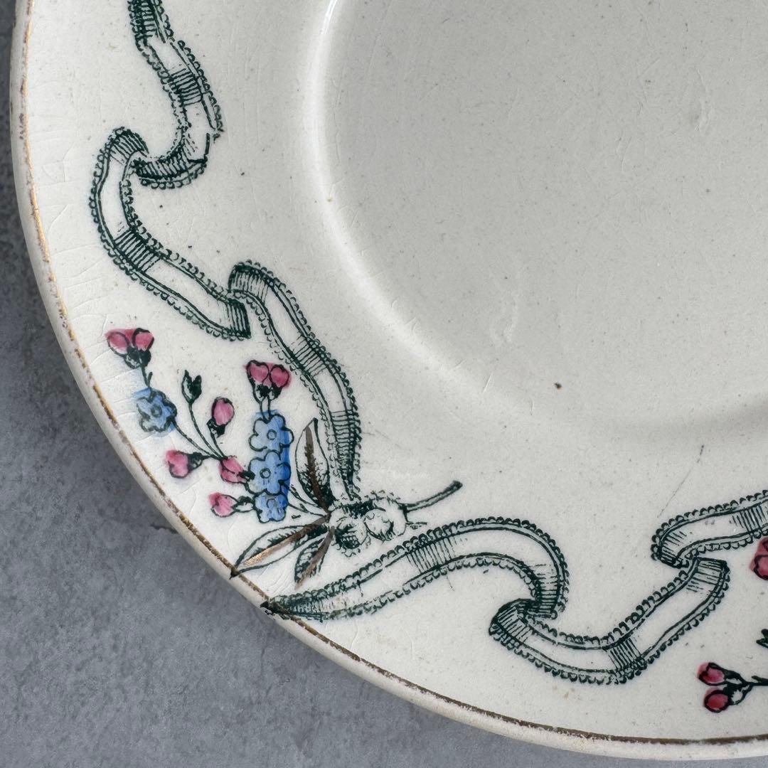 フランスアンティーク クレイユモントロー リボンと勿忘草 ティー