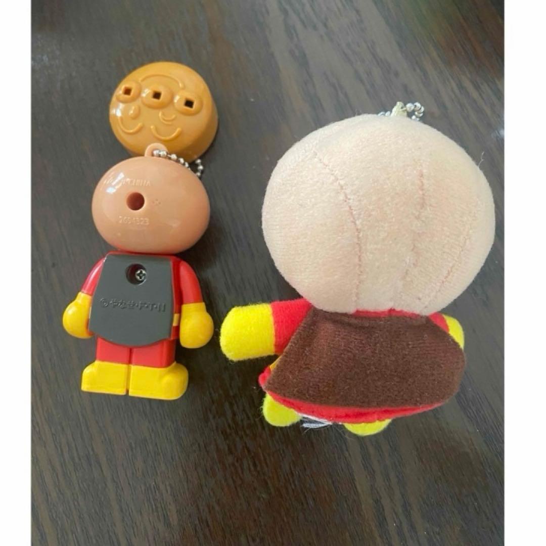 アンパンマン ぬいぐるみ キーホルダー 新しい顔 2つセット - メルカリ