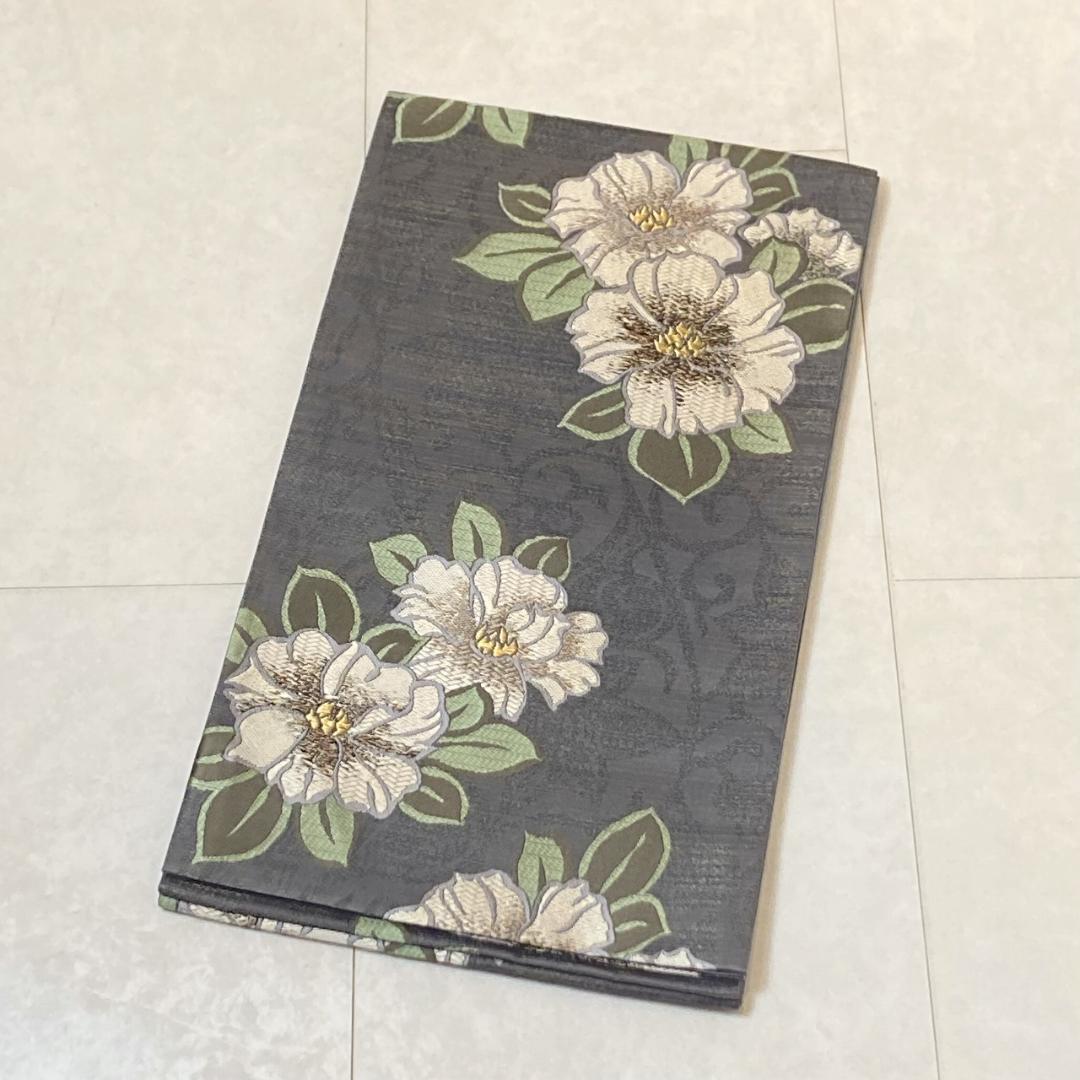 唐織り 金通し 椿 唐花 正絹 金糸 袋帯 黒 グレー 白 緑 709 - メルカリ