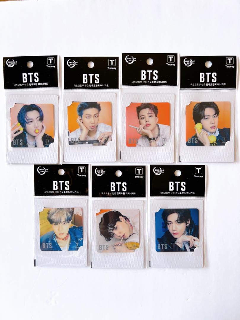 BTSセット】Tmoneyカード韓国交通カード - メルカリ