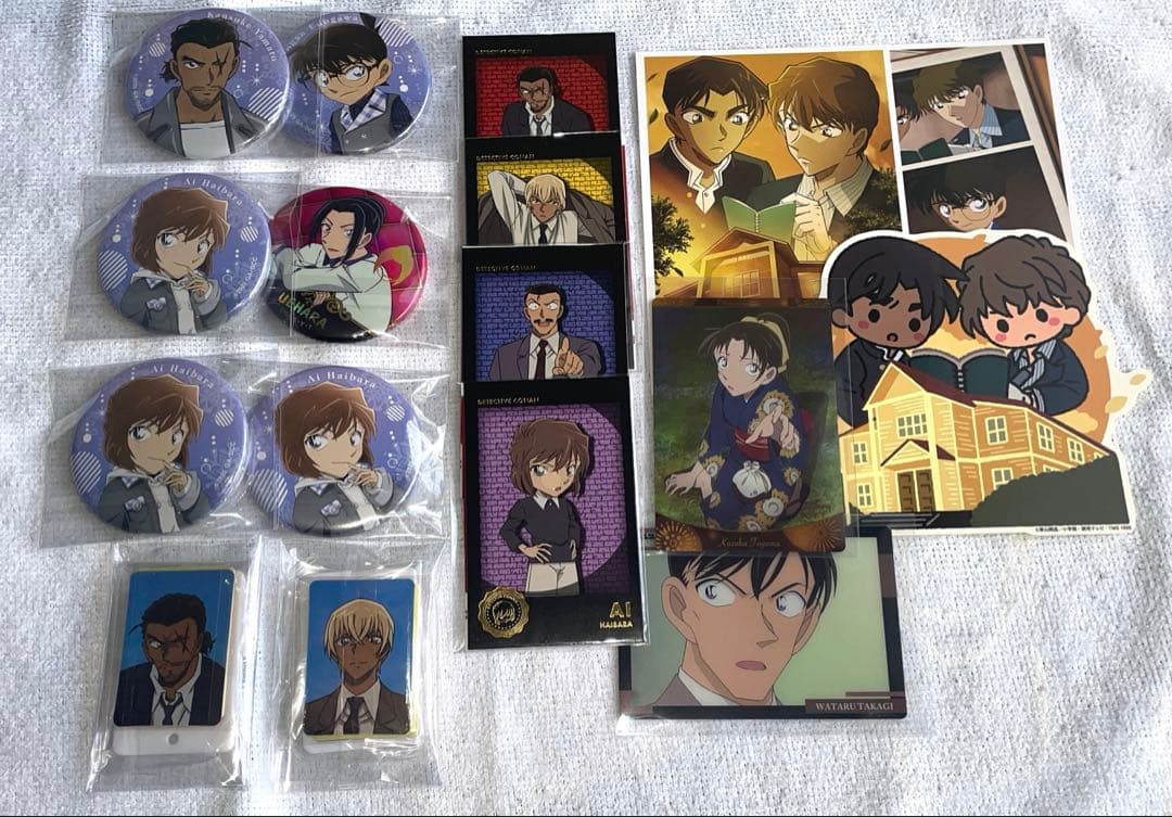 名探偵コナン 缶バッジ カード キーホルダー まとめ売り - メルカリ