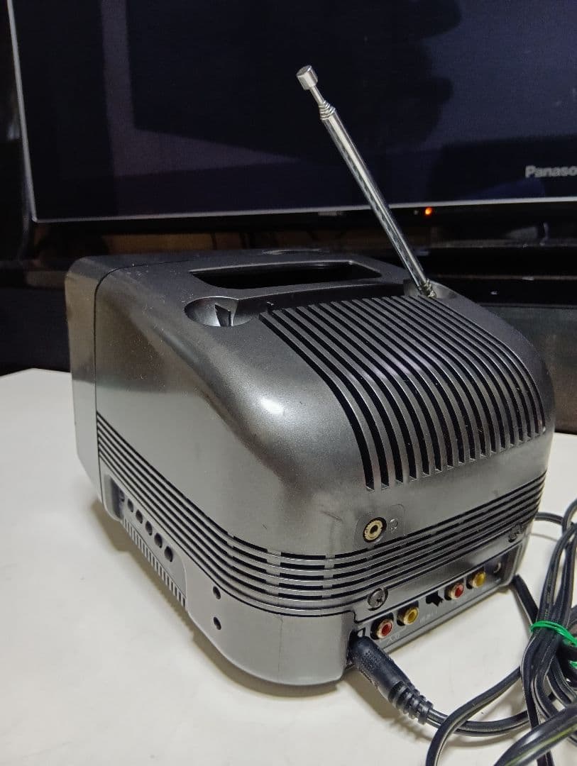 希少 JERICHO MODEL J-610 6インチ ブラウン管 カラーテレビ