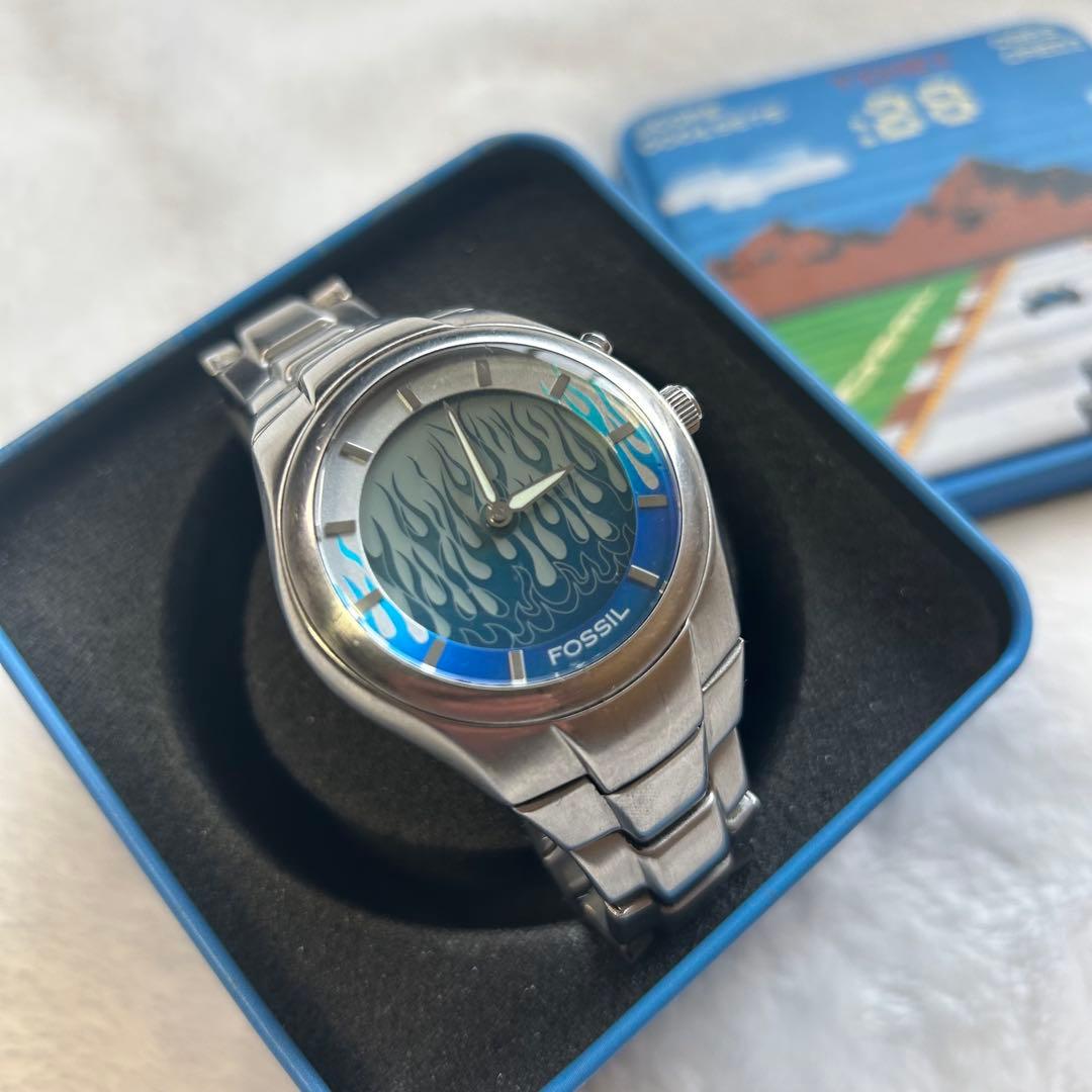 純正】箱付Fossil big tic blue flame watch - メルカリ