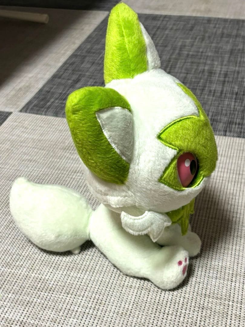 ☆最終値下げ☆ ポケモン ニャオハ なでてみつめて♪ぱちくりニャオハ