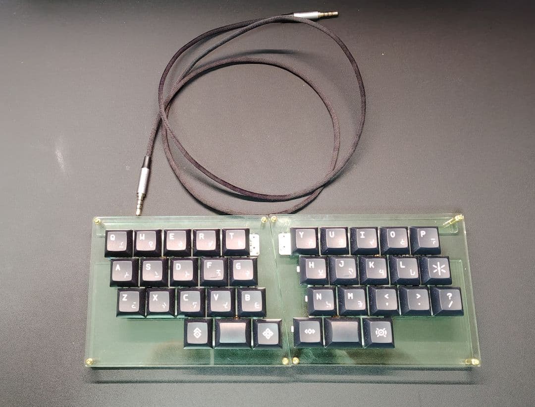 Gravity36　有線分割型キーボード　ロウスタッガード　完成品　中古 分割型オール1uロースタッガードキーボード：Zinc | 25KEYS