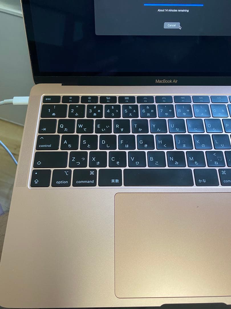 MacBook Air 2019 13インチ core i5 1.6GHz