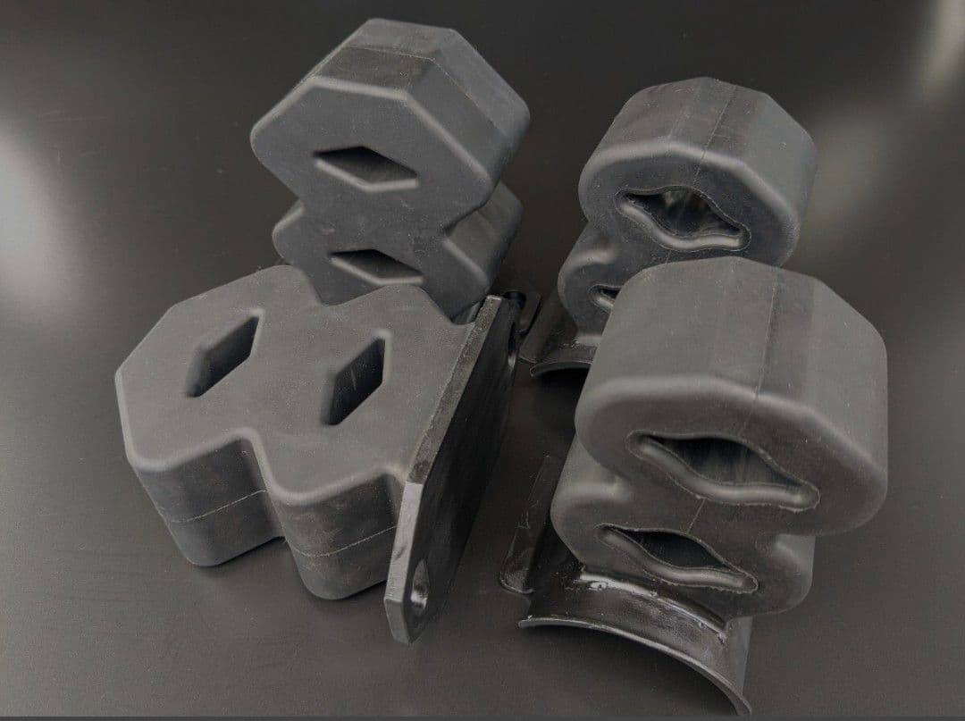 ジムニー ビッグサイズ8の字バンプラバー バンプストッパー 硬度ハード