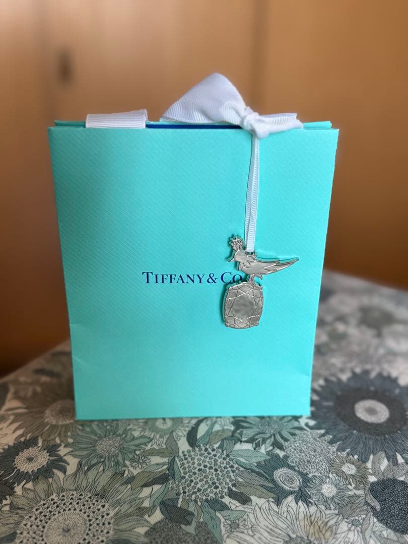 ティファニー Tiffany & Co. ショッパー 空箱 チャーム 巾着袋 - メルカリ