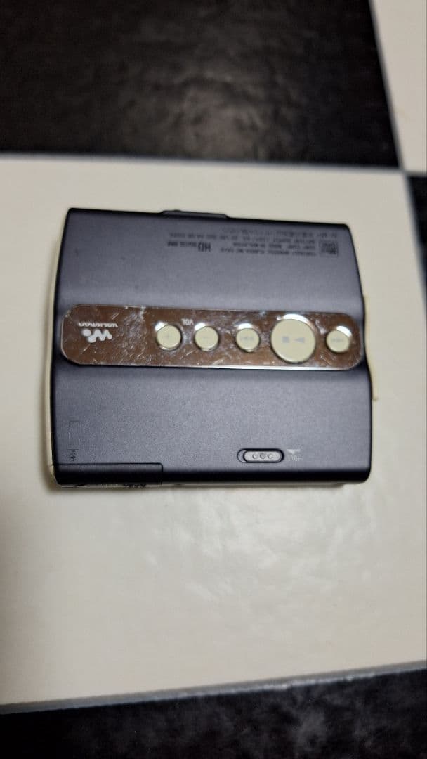 お*か様 SONY MZ-EH70 ポータブルMDプレーヤー J*o様 SONY MZ-E700 ポータブルMDプレーヤー - メルカリ