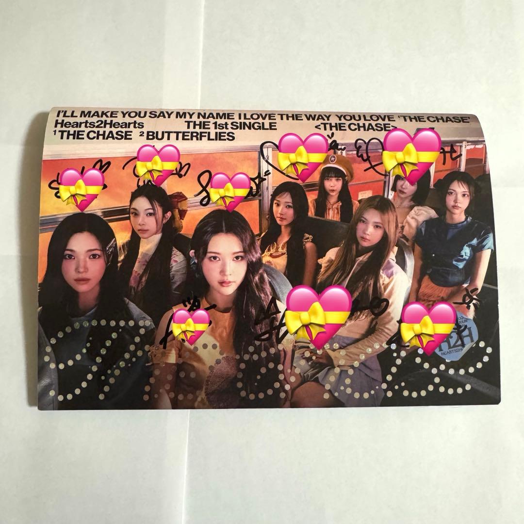 Hearts2Hearts The chase 直筆サイン入りアルバム Hearts2Hearts 直筆サイン「The Chase」の通販 by てでぃ@プロフ必読