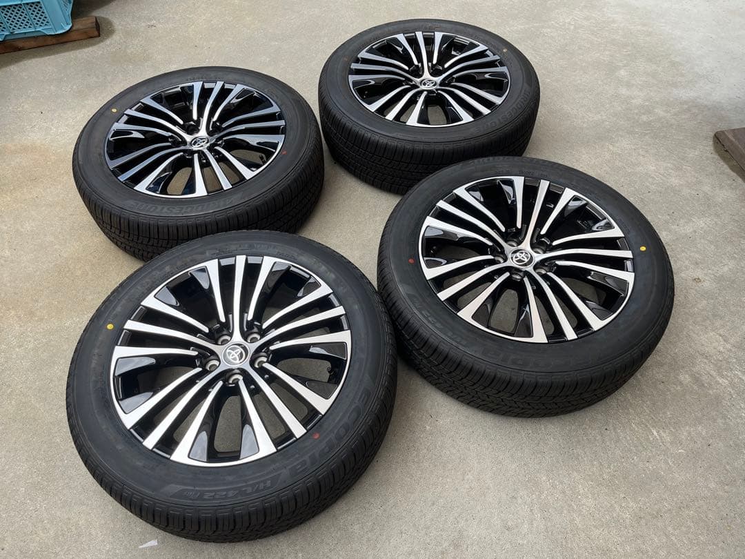 ハリアーPHEV 純正ホイール、タイヤセット - メルカリ