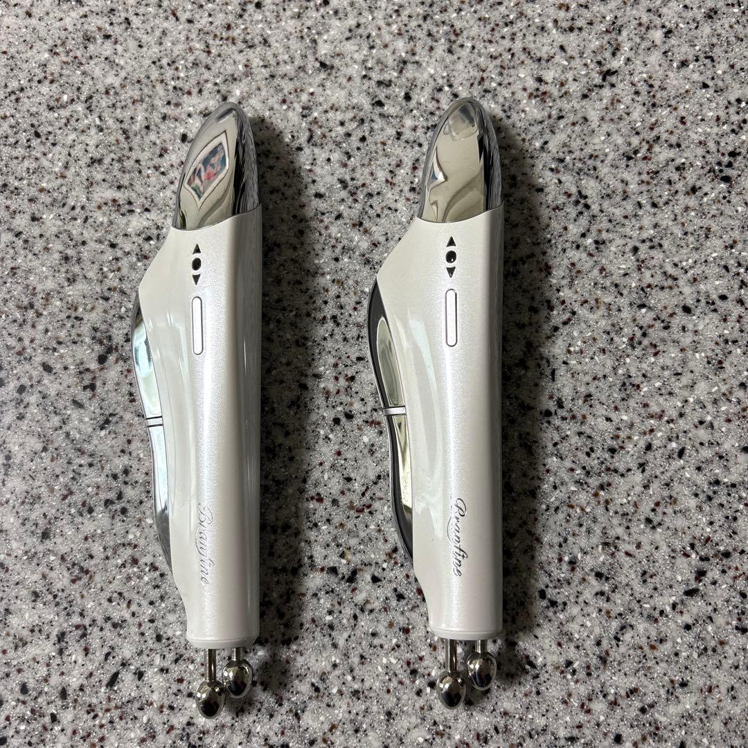 ブランフィーネ スーパートリプルブースター EMS美顔器　2本使いはいかが ブランフィーネ スーパートリプルブースター | 株式会社ヴァルテックス