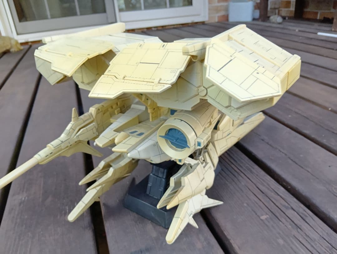ガンプラジャンク　デンドロビウムおそらくモビルスーツインアクションかと思われます 約2万円の食玩「ガム」はいかにして生まれたか? - GAME Watch