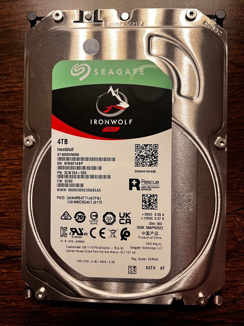 外付けハードディスク・ドライブ SEAGATE IronWolf 4TB NAS Amazon.com: Seagate IronWolf Pro ST4000NE001 4 TB Hard Drive - 3.5