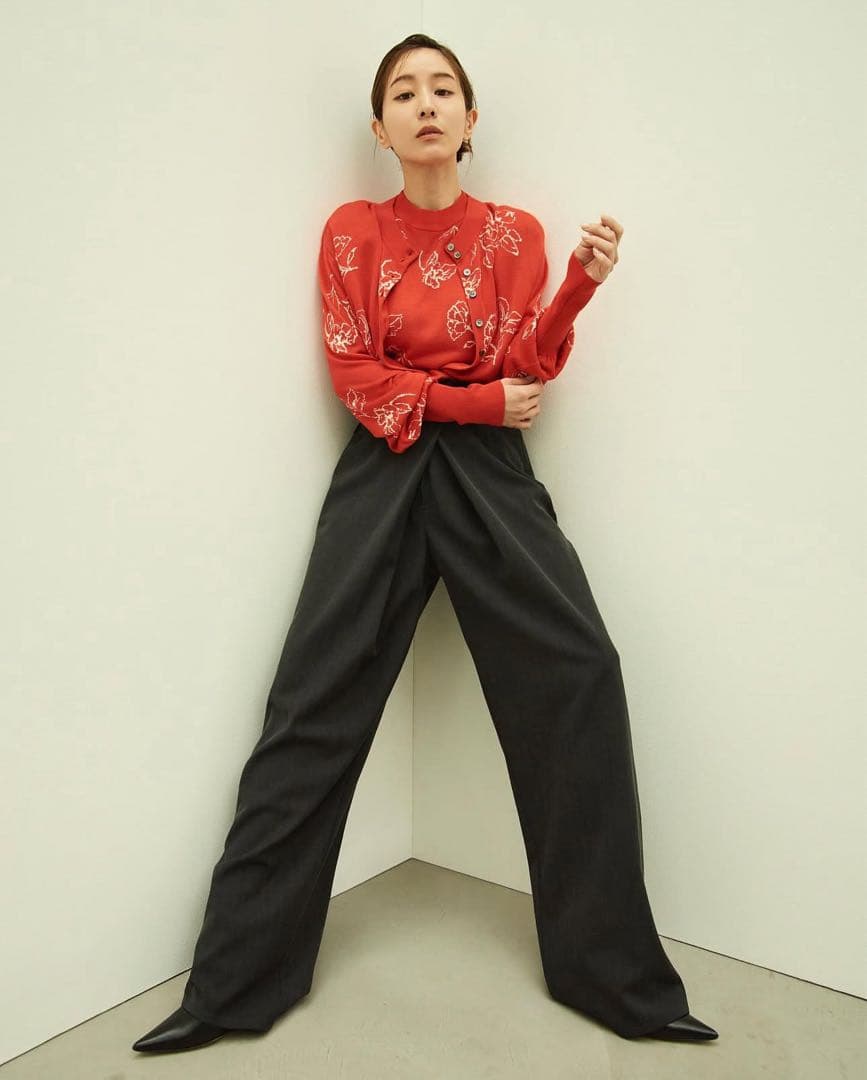 田中みな実×CLANE THIN FLOWER W FACE CARDIGAN - メルカリ