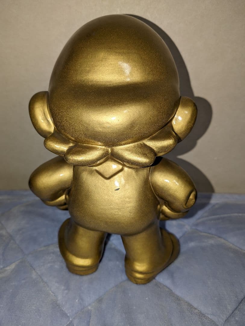 ゴールドマリオ像 任天堂エンターテインメント 金スタチュー 非売品