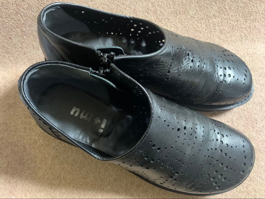 センソユニコ　i+mu（イム）　24.5cm