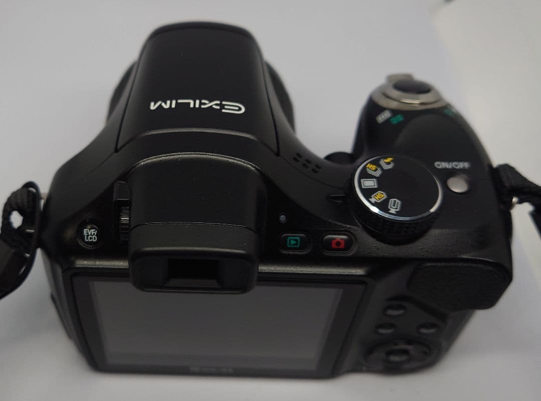 CASIO EXILIM EX-FH25 動きを止めるハイスピード撮影 - メルカリ