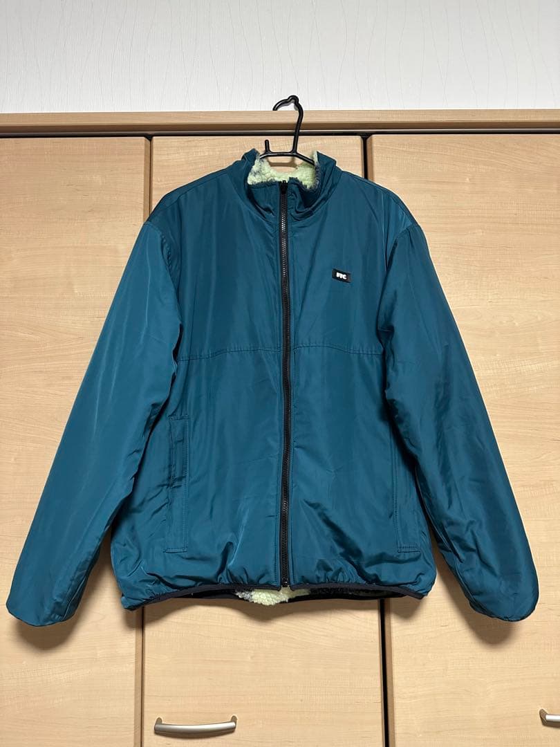 FTC SHERPA FLEECE REVERSIBLE JACKET - メルカリ