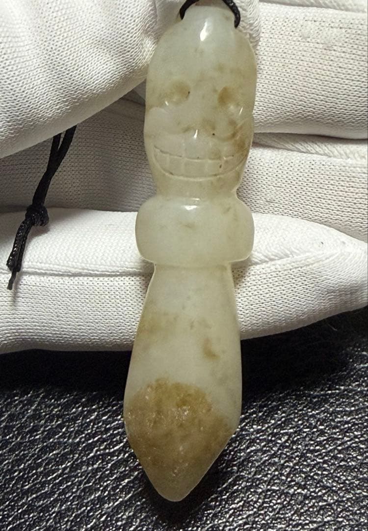 和田玉 人物彫刻 玉掛件 ペンダント 天然石 中国古美術 C1A01002