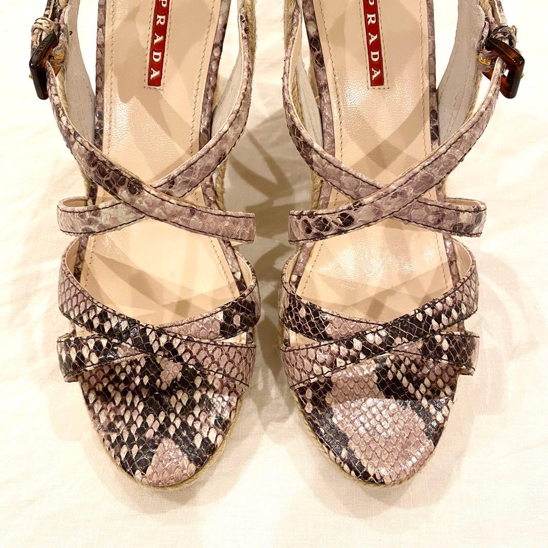 超美品】PRADA プラダ ウェッジソール サンダル 39 パイソン柄 - メルカリ