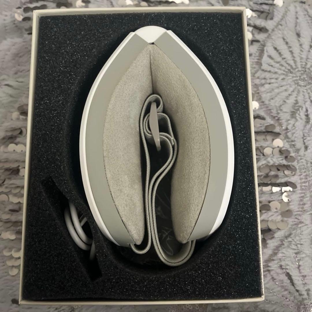 NIPLUX アイマッサージャー ホワイト/グレー - メルカリ