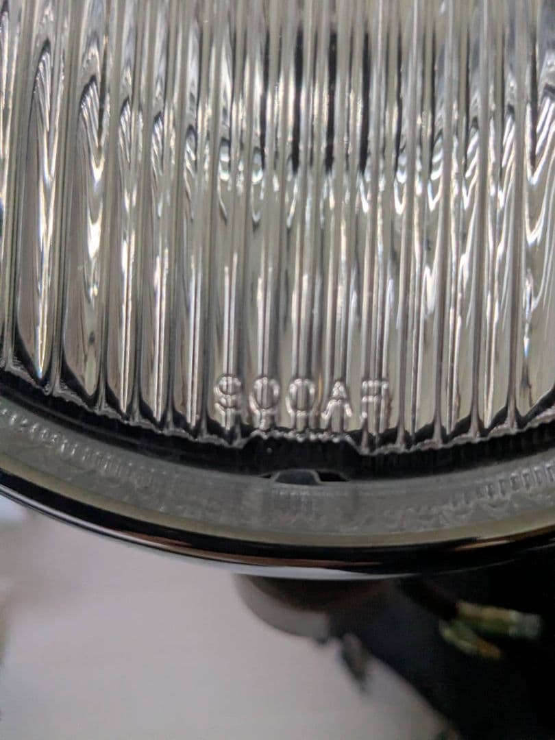 IPF 200Φ フォグ ランプ クリアレンズ ブラック バイザー付き 2個