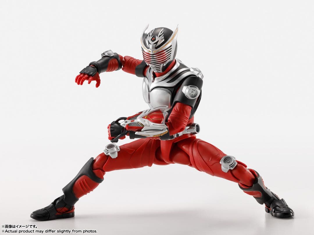 S.H.Figuarts（真骨彫製法） 仮面ライダー龍騎 プレミアムバンダイ