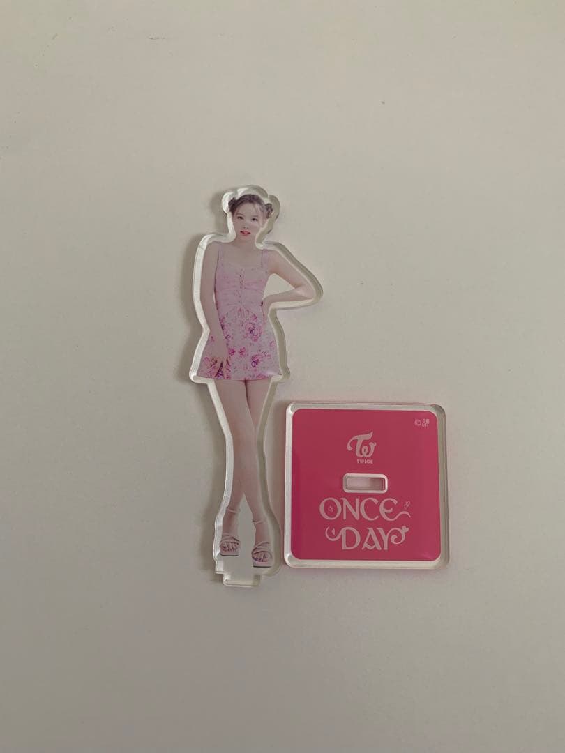 twice ナヨン ONCE DAY アクリルスタンド - メルカリ