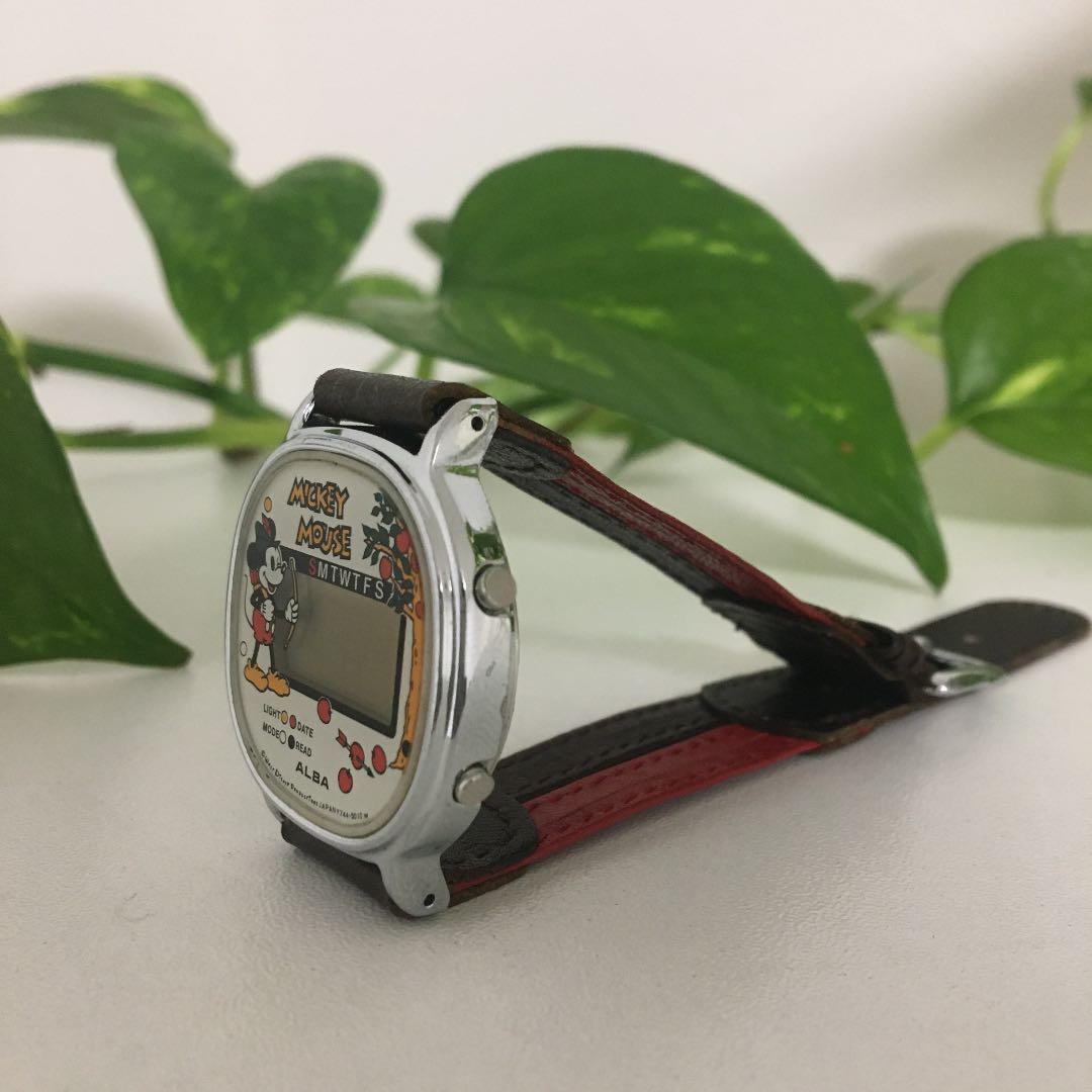 希少ALBA ミッキー デジタル 腕時計 - メルカリ