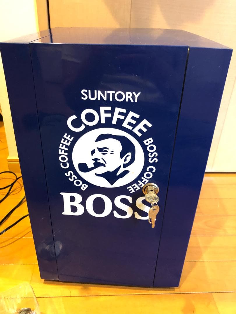 非売品】サントリー BOSS ミニ自販機 保冷庫（セブンイレブン限定商品