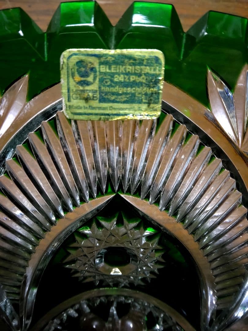 旧東ドイツ製 ドレスデンクリスタル 切子グリーン Lausitzer Glas