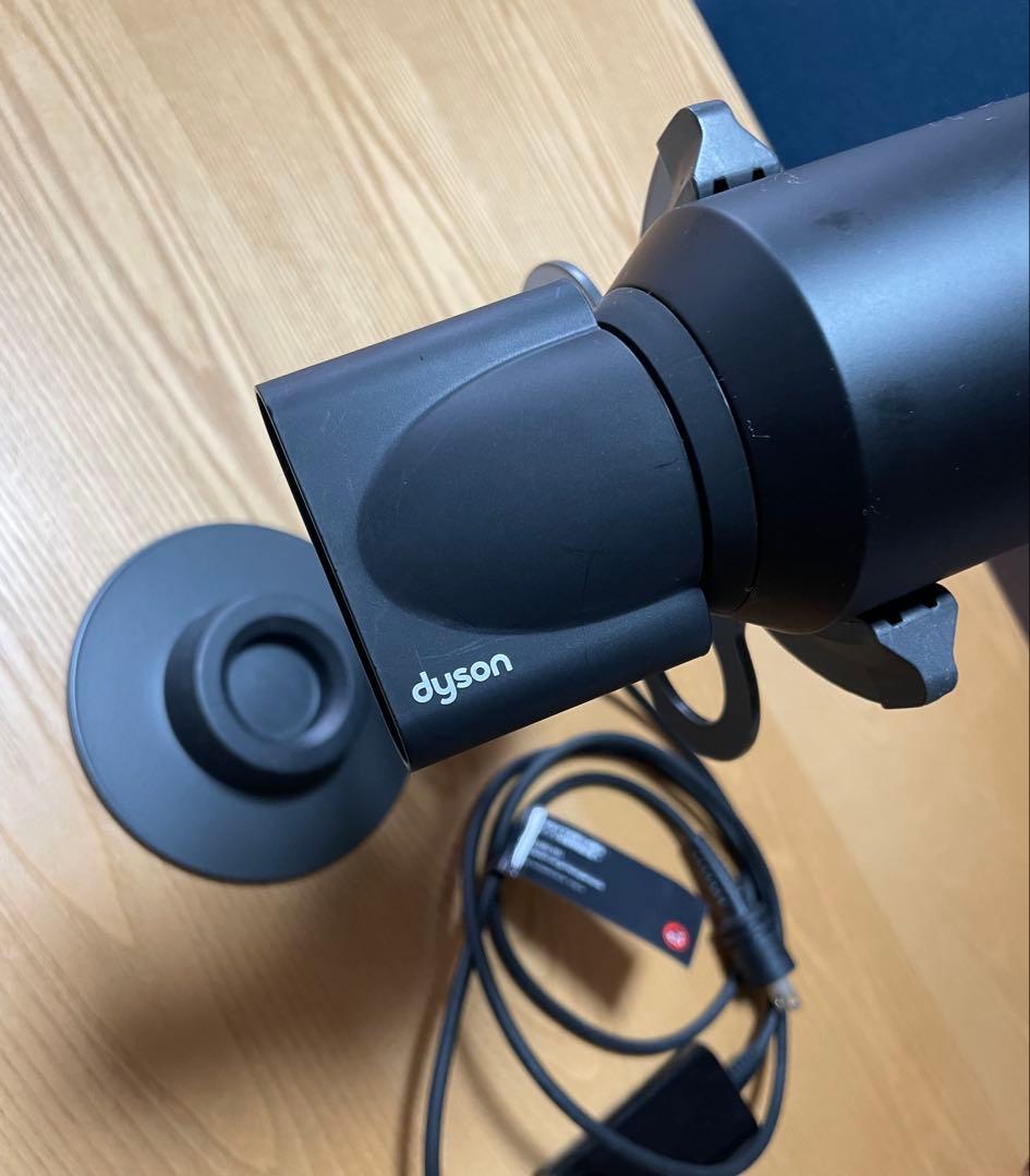 週末お値下げ《美品》 ダイソン ドライヤー HD08 &収納ホルダー