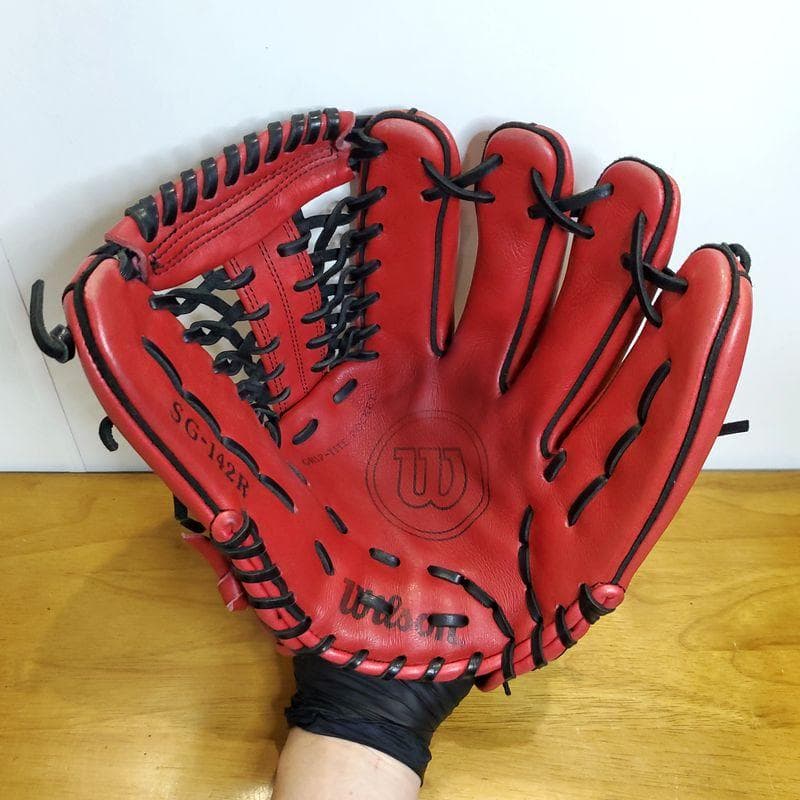 ウイルソン 池山隆寛モデル 内野用 軟式グローブ - メルカリ