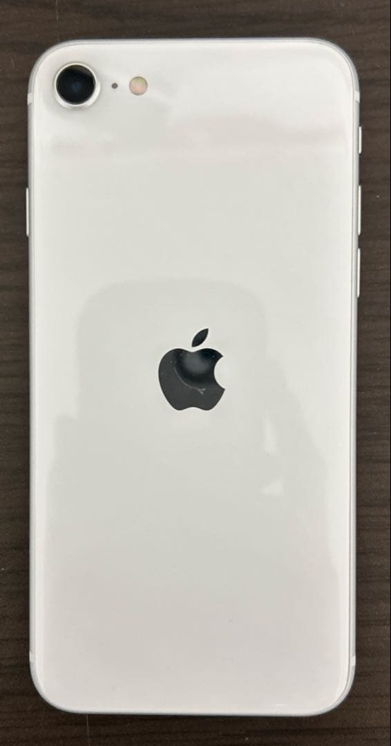 iPhone SE (第2世代) ホワイト64GB SIMフリー - メルカリ