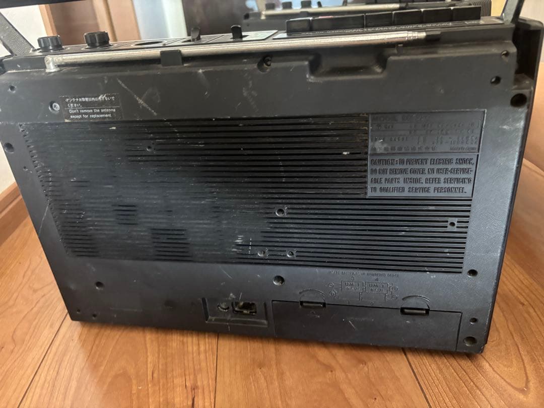 ジャンク品 ナショナル RQ-556 ラジオ カセットプレーヤー 二つセット