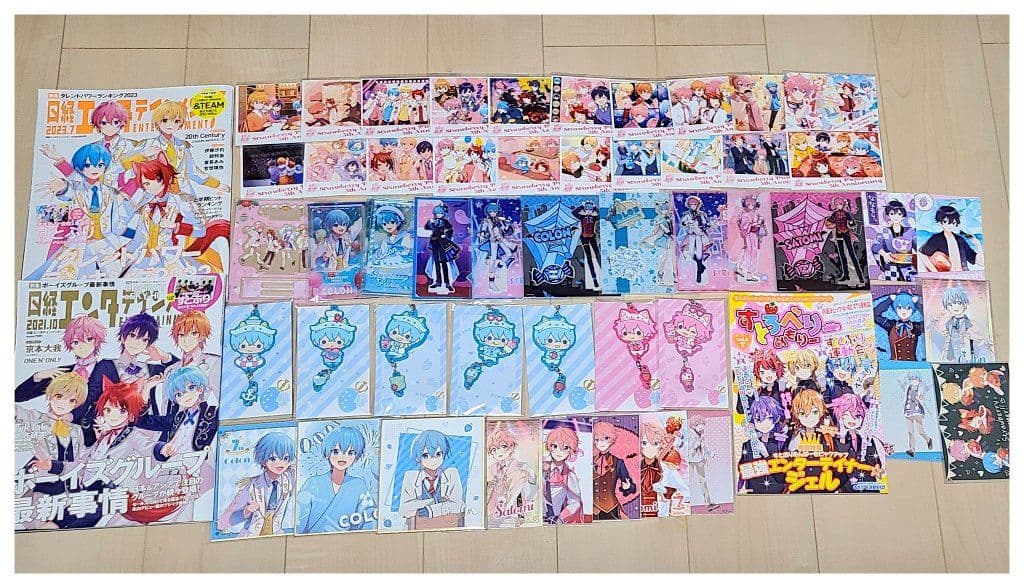 すとぷりグッズ さとみくん ころんくん アクスタ 色紙 すとぷりアクスタ アクリルスタンド 莉犬 ころん るぅと さとみ 2023年