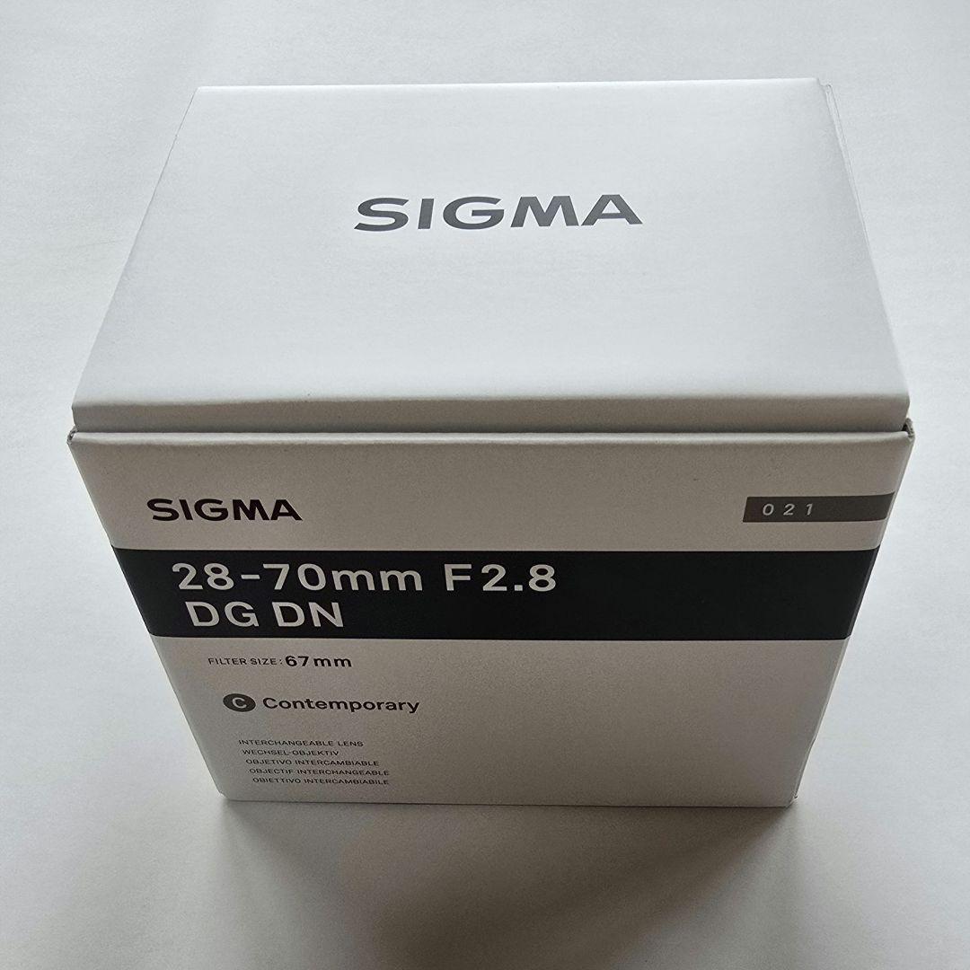 SIGMA 28-70mm F2.8 DG DN　Lマウント Amazon.com : Sigma 28-70mm F2.8 DG DN for L-Mount : Electronics