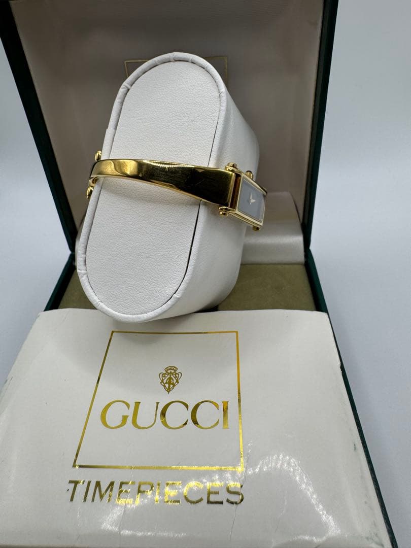 ブルドーザー様 電池交換済み【新同】GUCCIレディースゴールド