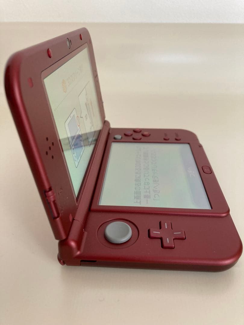 美品】NEW Nintendo 3DS LL メタリックレッド ニンテンドー - メルカリ