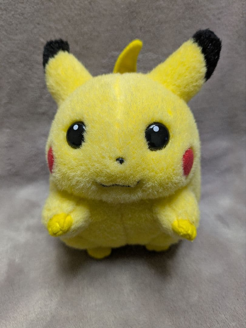 TOMY ピカチュウ ぬいぐるみ 当時 限定版》ピカチュウ ぬいぐるみ TOMY 当時物 初期 ポケモン レア