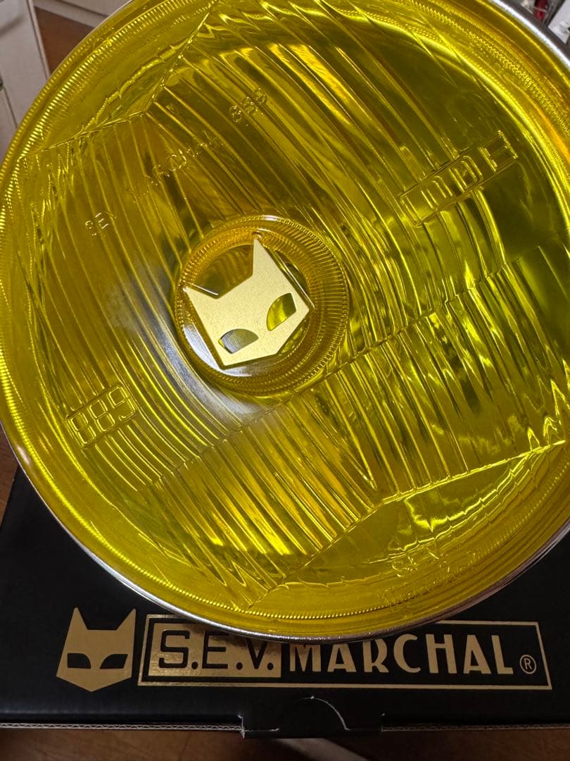 S.E.V.MARCHAL イエローヘッドライト
