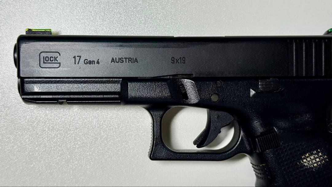 東京マルイ】GLOCK 17 Gen 4 9x19 ハンドガン マガジン3本付