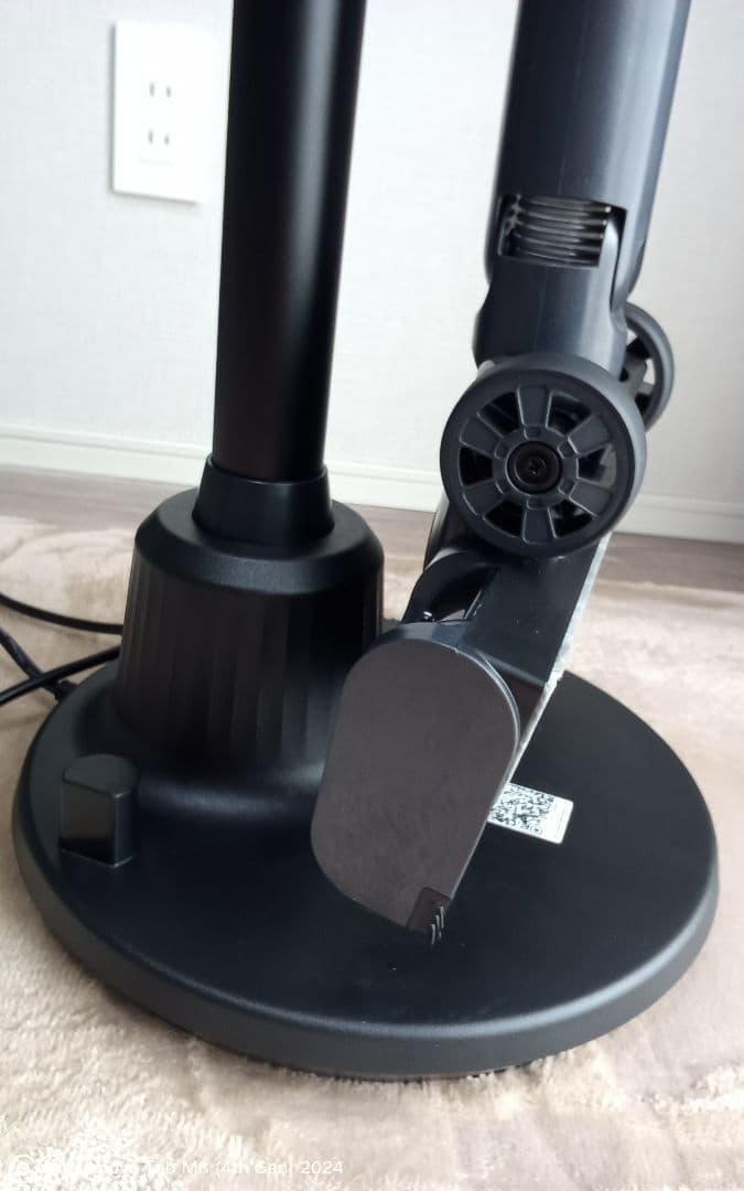 UWANT V600 掃除機 コードレススティククリーナー自動ゴミ集塵ドック