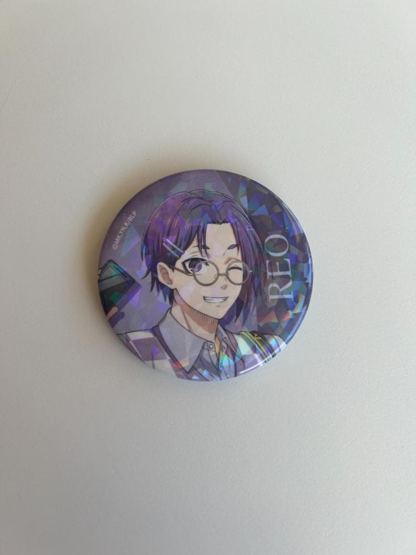 ブルーロック ホログラム缶バッジ 御影玲王 休日メガネ ニュアンス