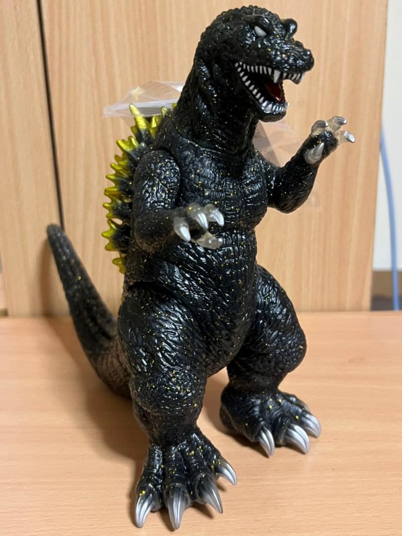 バンダイ ゴジラ2002 ソフビ ハイパーホビー 限定 BANDAI - メルカリ