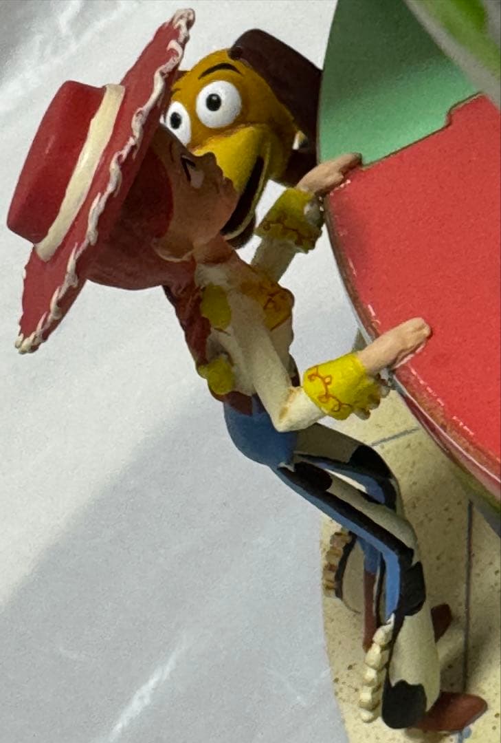 ディズニーストア トイストーリー3 オルゴール付きスノーグローブ トイ