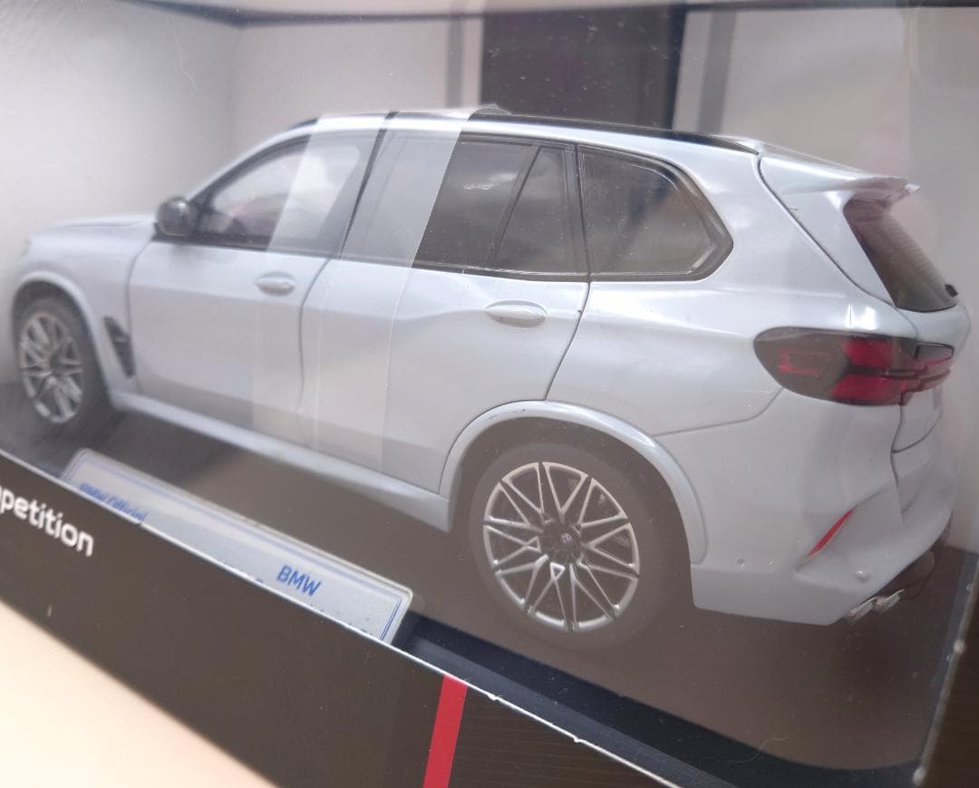 1/18 BMW X5 MコンペティションLCI グレー ダイキャスト製ミニカー
