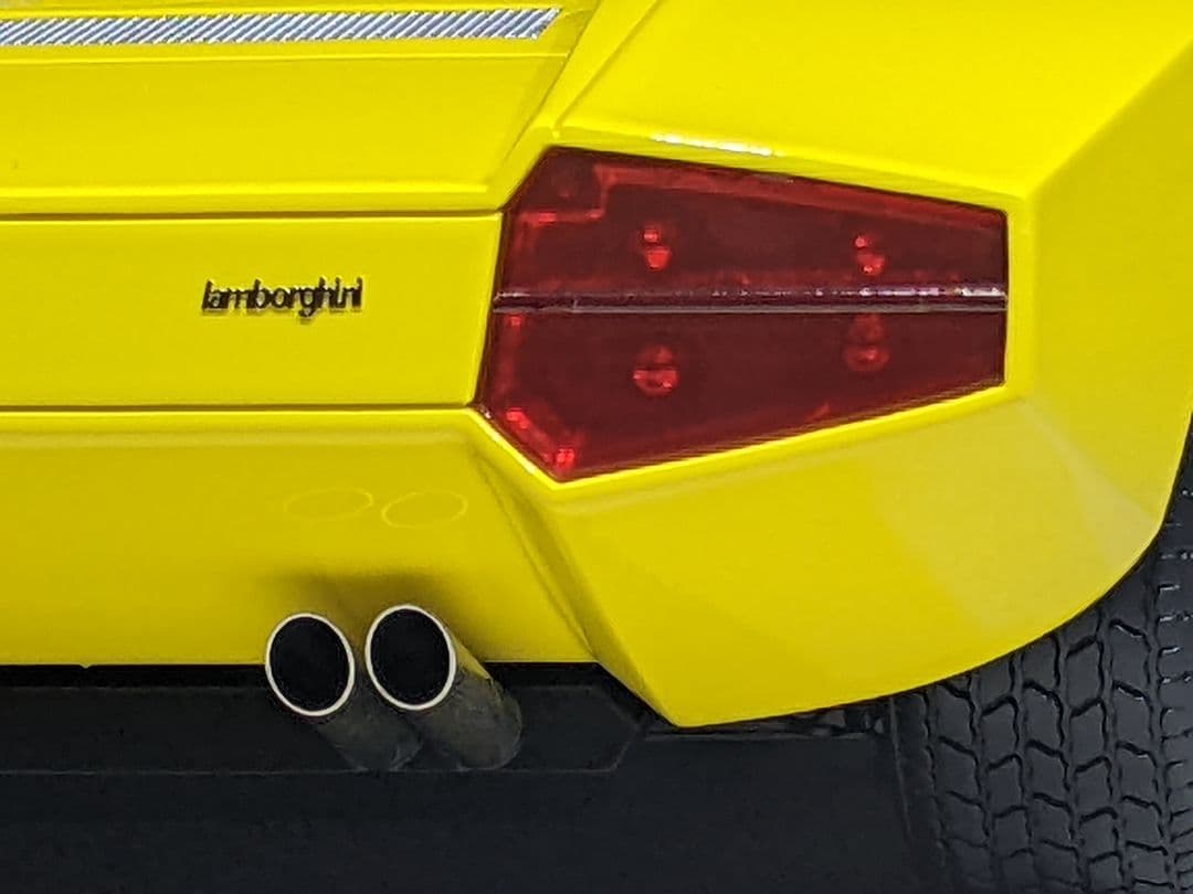 1/18 アイドロン カウンタックLP500 後期型 1971 - メルカリ